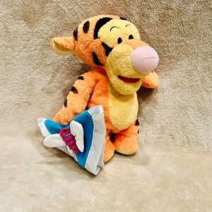 Disney Winnie the Pooh‎ TIGGER Rattle Plush Stuffed Animal Toy Baby Stuffie